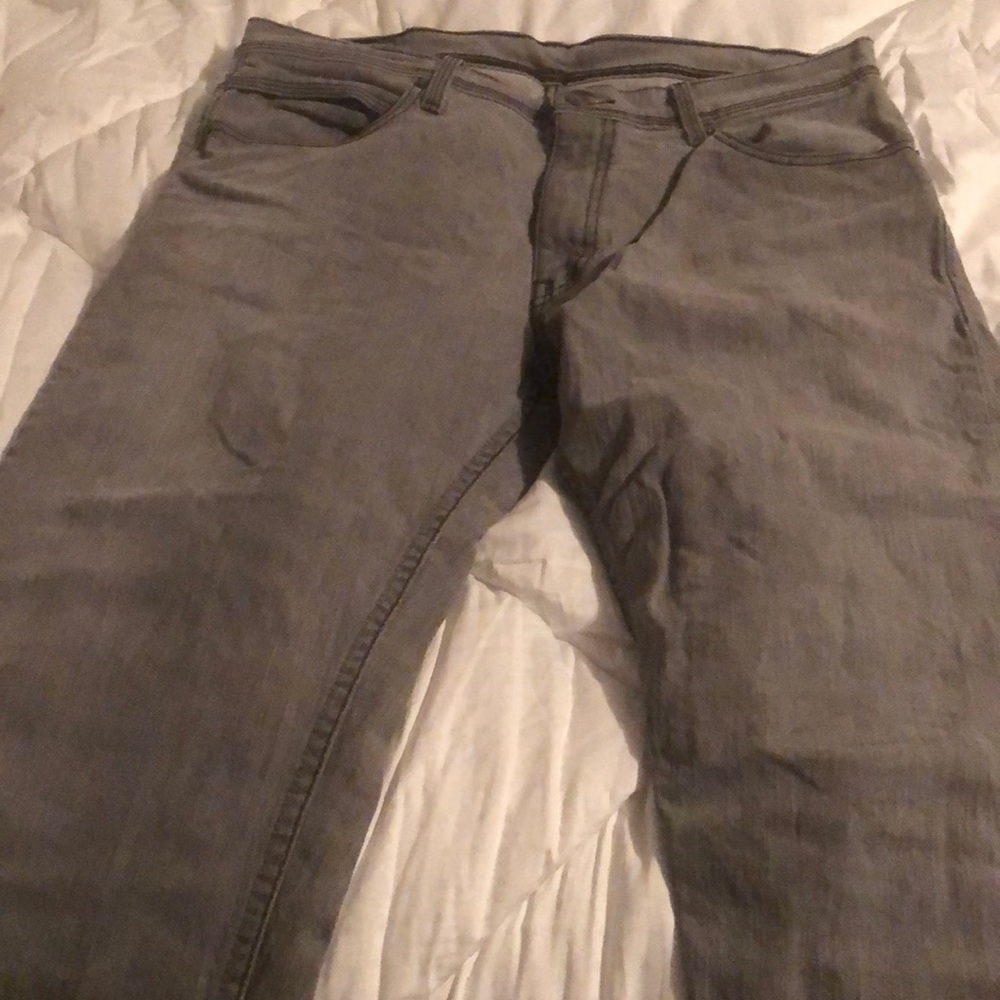 Grey Levi 514 jeans